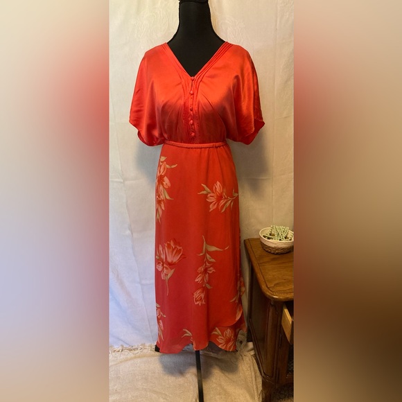 Feminine Floral Ruffle Skirt Size 16 Coral Pink - Picture 1 of 7
